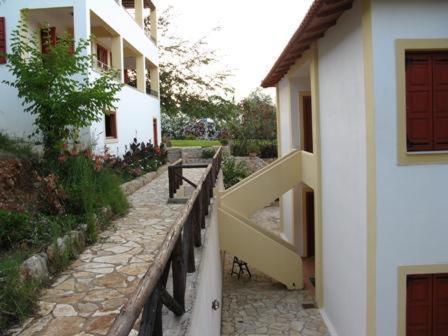 Hotel Heleni Apartments Epidaurus Exteriör bild